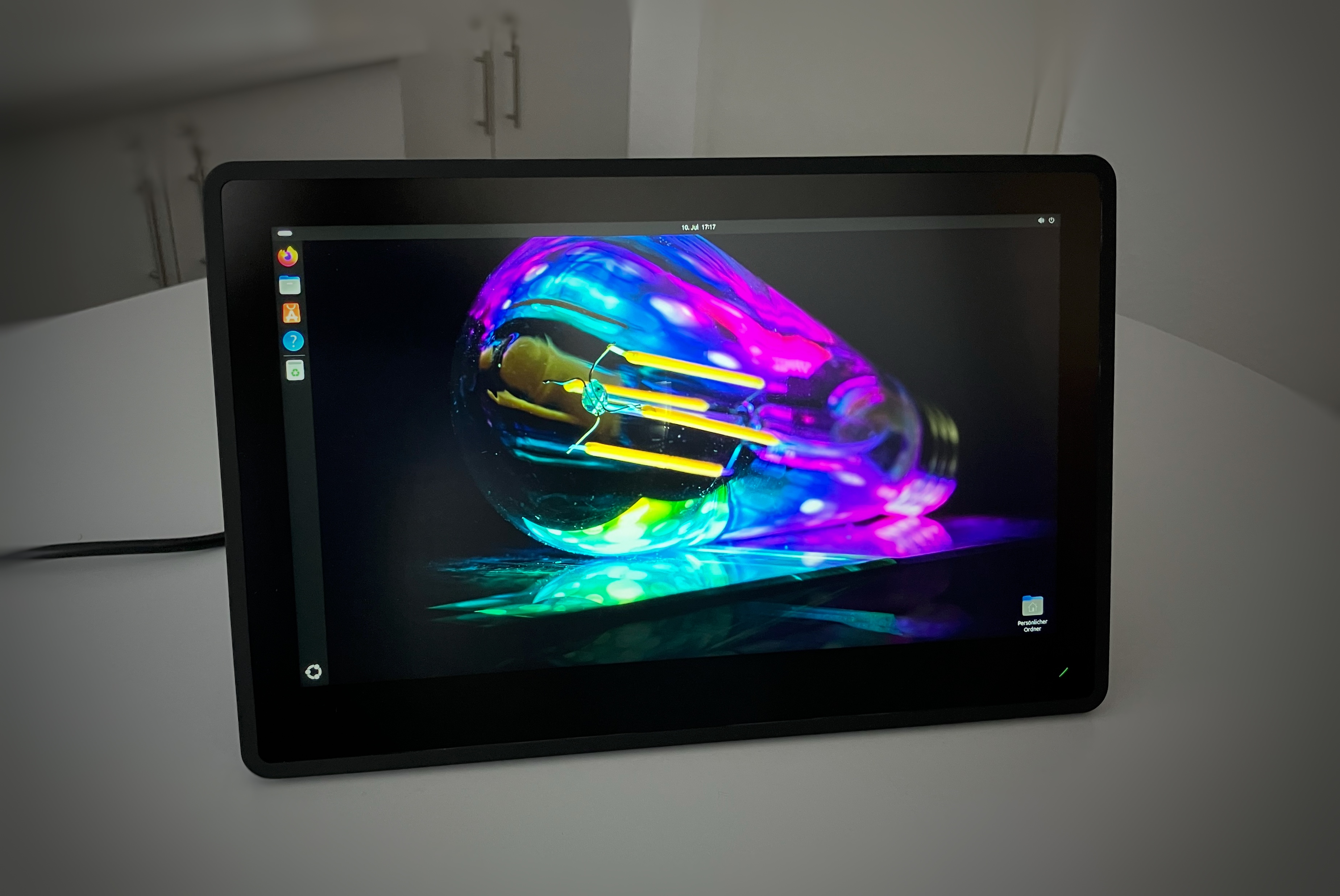 Commercially available Touch PC running Ubuntu Linux 24.04 LTS